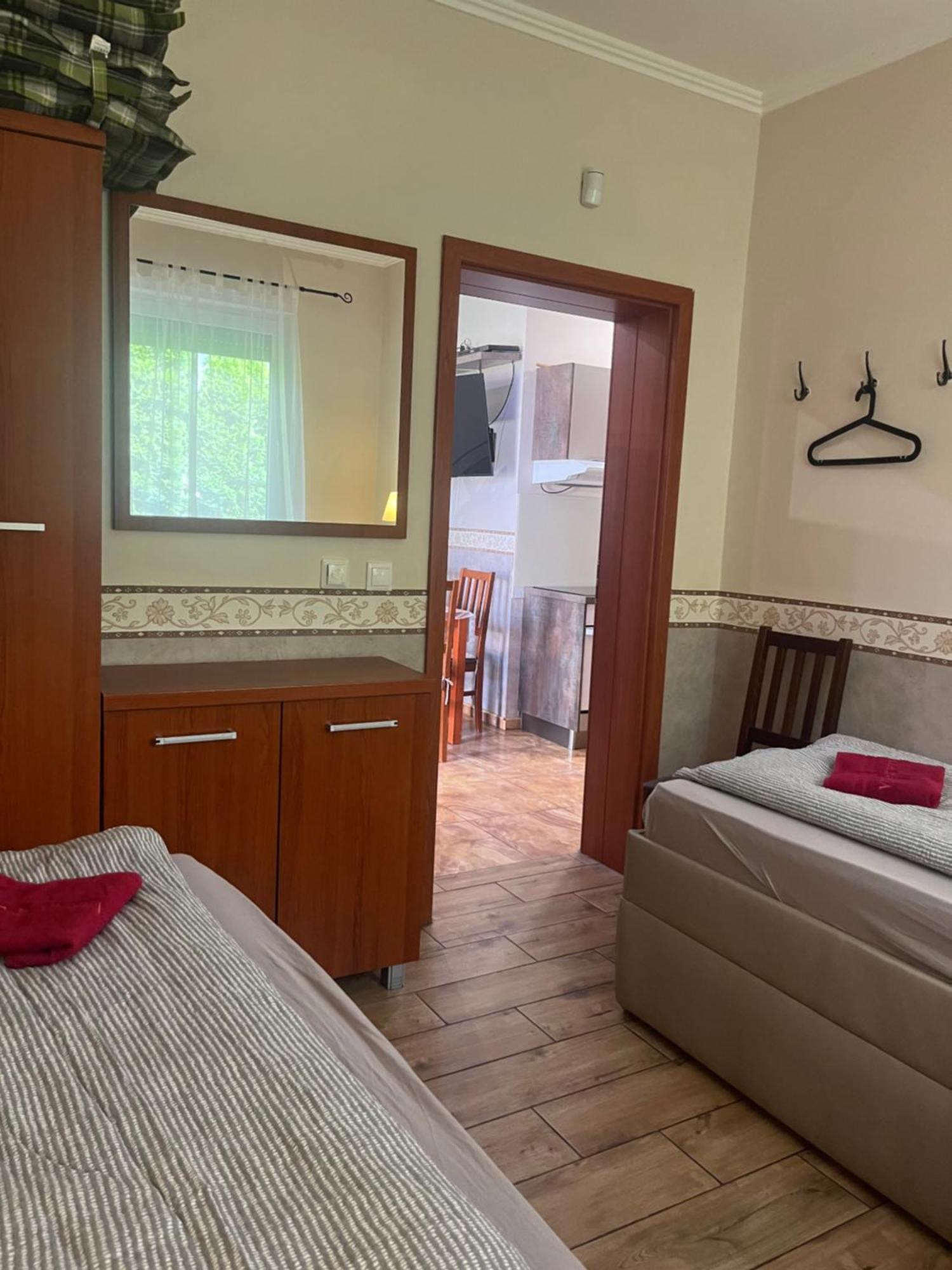 Villa Gracia Patince Luaran gambar