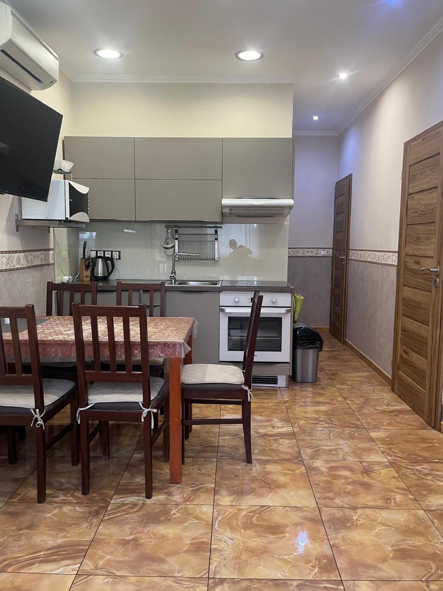 Villa Gracia Patince Luaran gambar